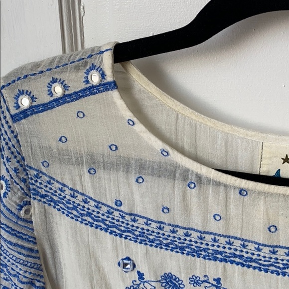 Blue and white tunic - Picture 3 of 3